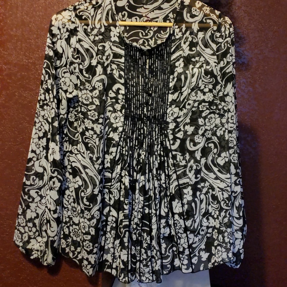 Black and white pleated floral blouse